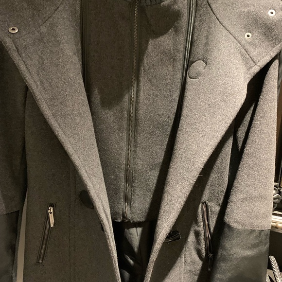 BCBG MAXAZARIA wool with leather , XS, like New - Picture 5 of 9